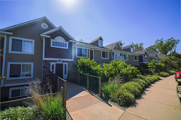 Tall Oaks Apartment Homes