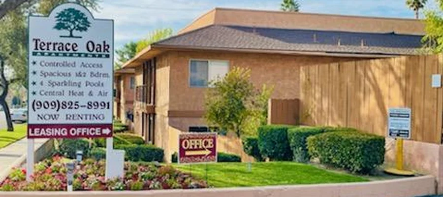 Terrace Oak Apartments