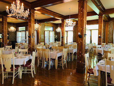 The 1911 Restaurant