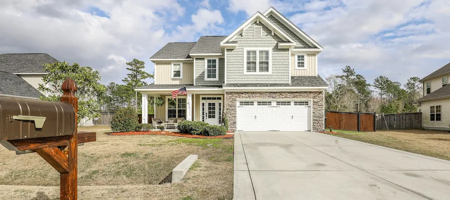 The Christi Hill Real Estate Team