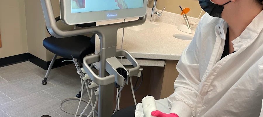 The Dental Center Hiawatha