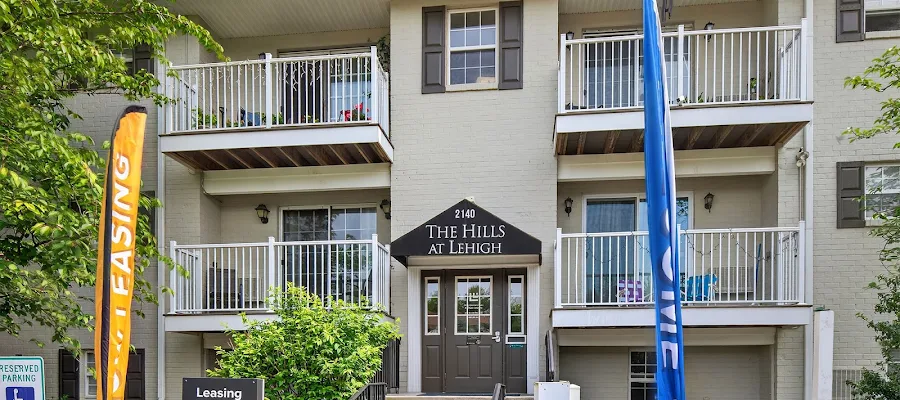 The Hills at Lehigh Apartments