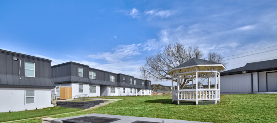 The Lux off Main Apartments