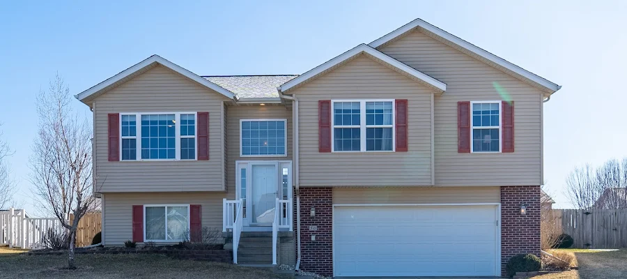 The Monica Hayes Team, Lepic-Kroeger, Realtors