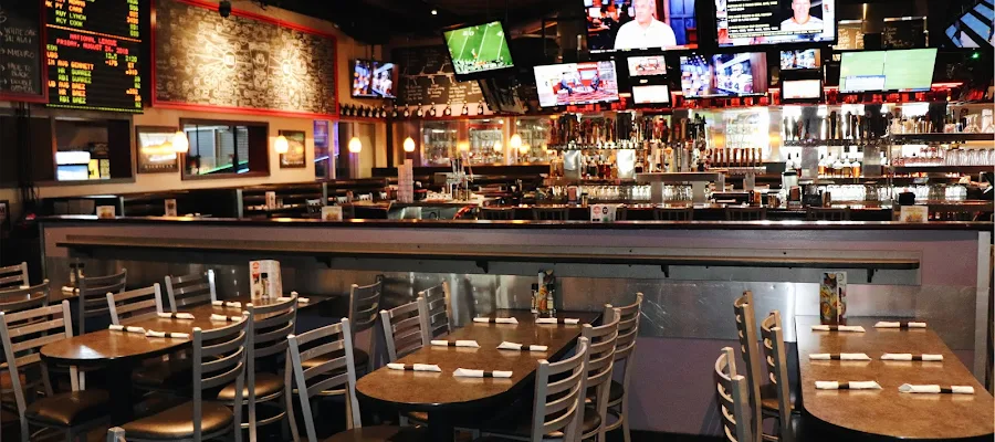 The Score Restaurant & Sports Bar