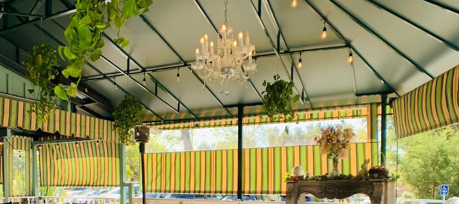 The Tea House on Los Rios