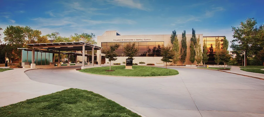 The University of Iowa College of Dentistry and Dental Clinics