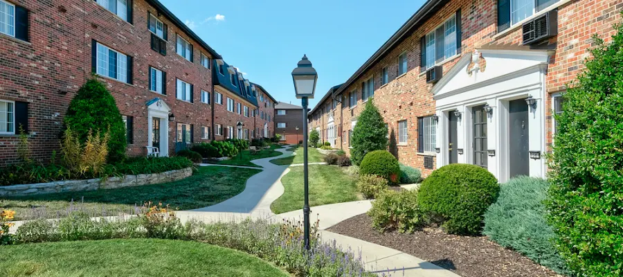 The Villages at General Grant Apartments & Townhomes
