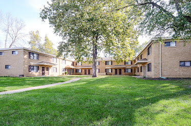 The Vistas Apartment Homes