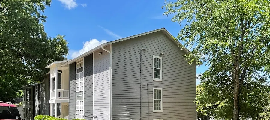 The Woodridge Apartment Homes