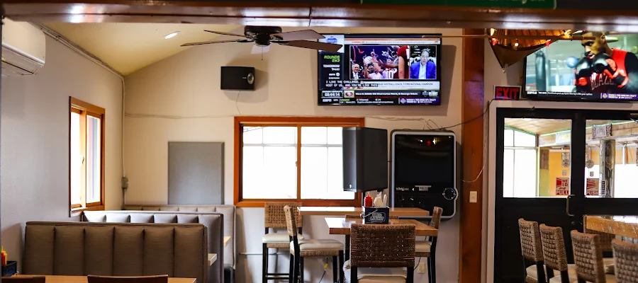 Thirsty Otter Tavern and Resort