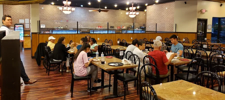 Tita Mia's Filipino Restaurant & Cafe