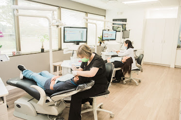 Tomona Orthodontics
