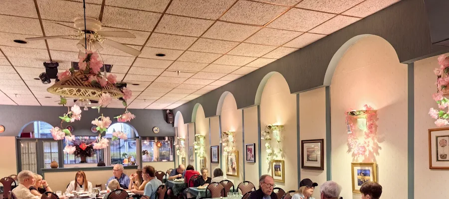 Tong's Hunan Restaurant