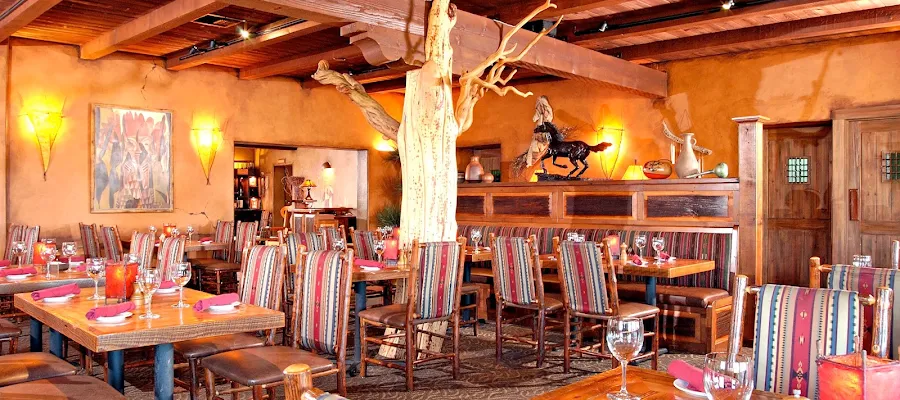 Tonto Bar & Grill