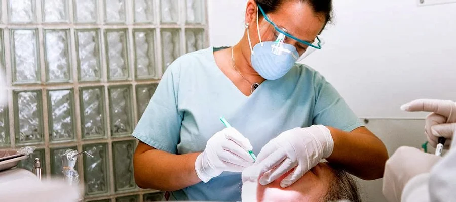 Torres Dental Group: Maria Claudia Torres D.D.S.