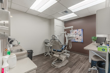 Totem Lake Smiles: Aishwarya Patil-Ghatkar, DDS