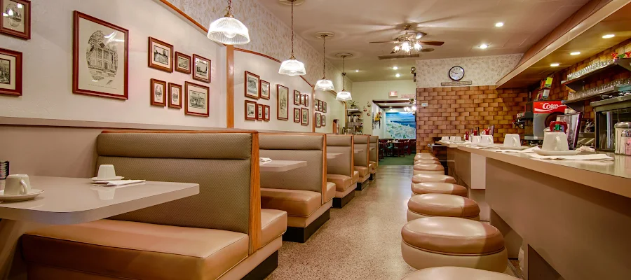 Townee Square Restaurant