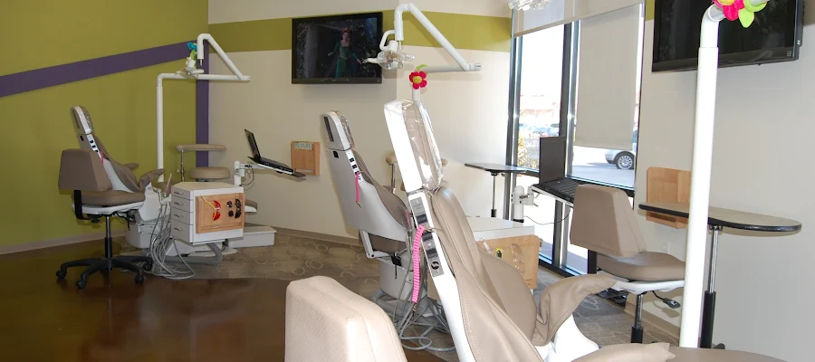 Tracy Smiles Dentistry and Orthodontics