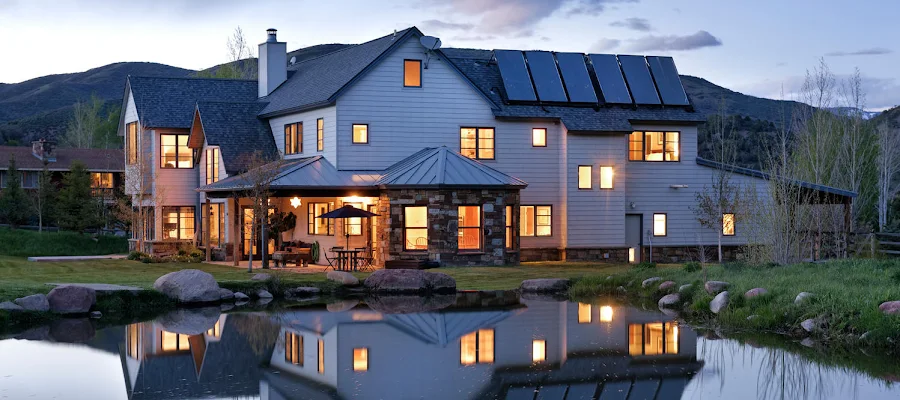 Traverse Leadville - Modern Property Management