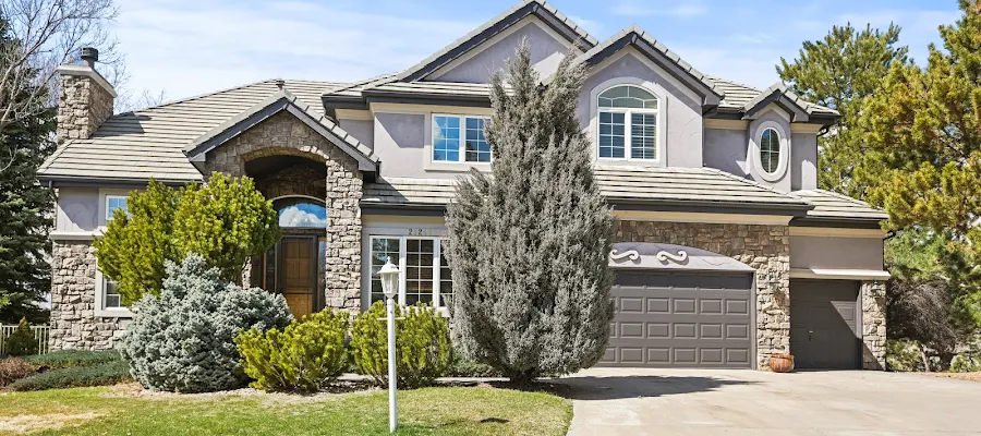 Troy Hansford Team, Realtors in Aurora Colorado - REMAX Professionals