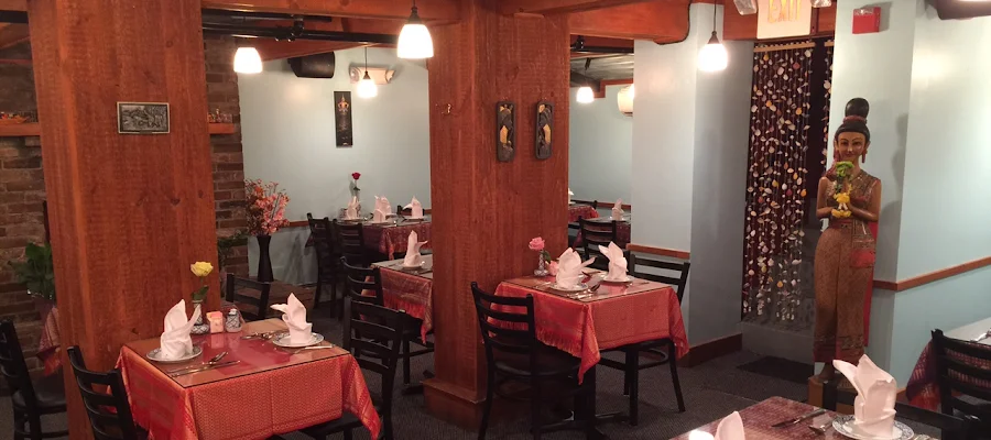 Tuk Tuk Thai Cuisine