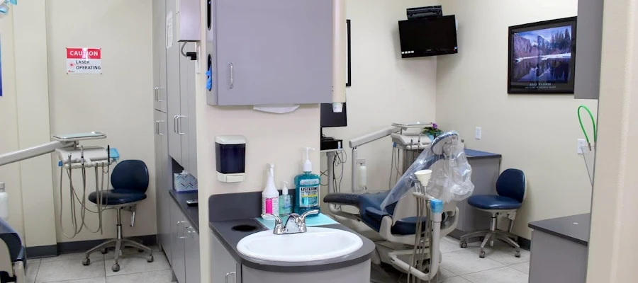 Ukani Dental