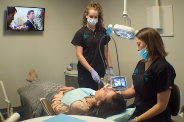 Uptown Dental