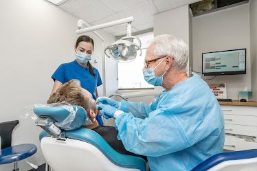 uSmile Dental Group