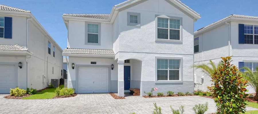 Vacation Pool Homes