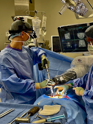 Vadim Goz, MD - Spine Surgeon