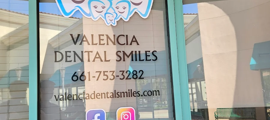 VALENCIA DENTAL SMILES