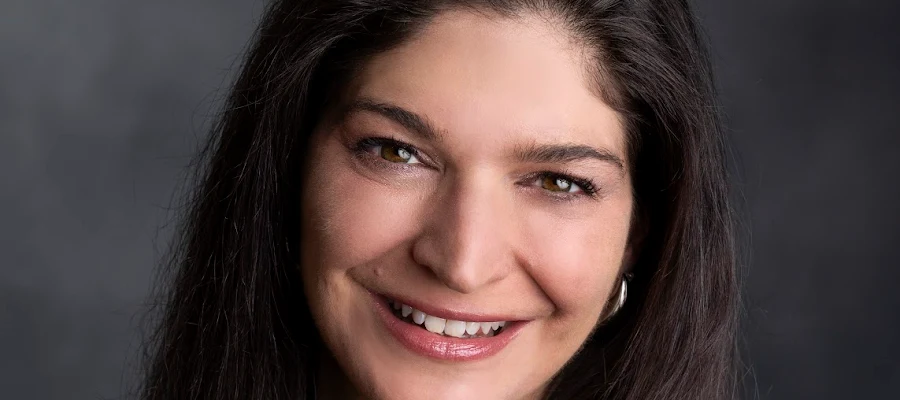 Victoria Moss MD, FAAD