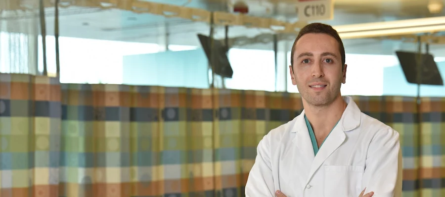 Visage Surgical: David Folk, MD