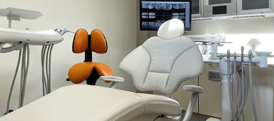 Vivian Broadway, DDS