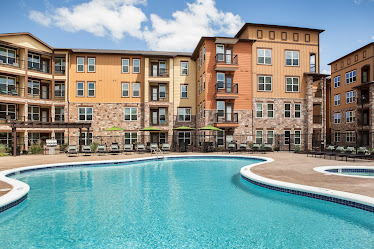 Watermark at Jordan Creek Apartments