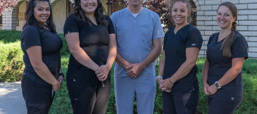 West Dental Implants & Prosthetics