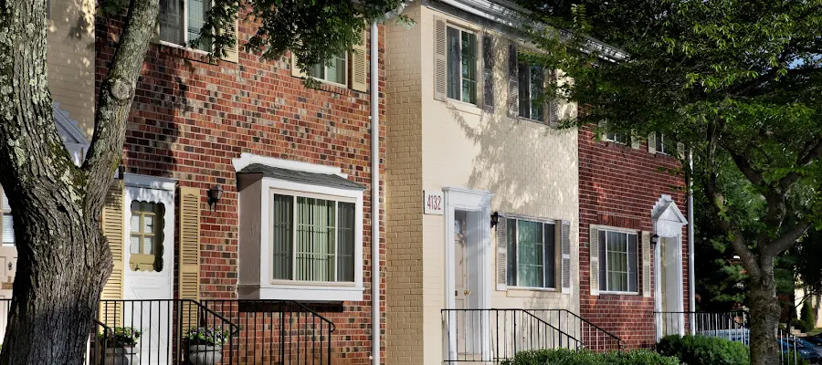Whitehall Square Apartments