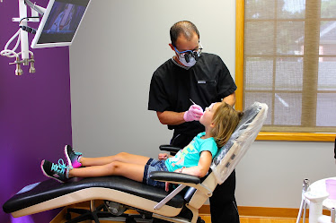 Wichita Pediatric Dentistry: Dr. Michael F. Iseman, DDS