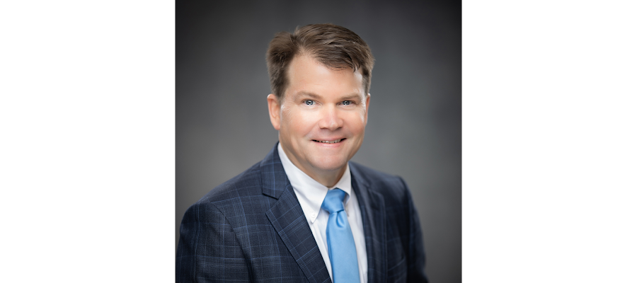 William Pillow, MD