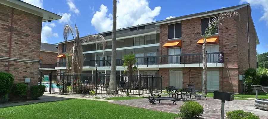 Willow Gardens Apartments