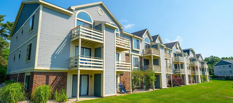 Windmill Lakes Apartments