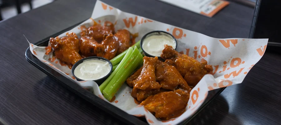 Wing It On!