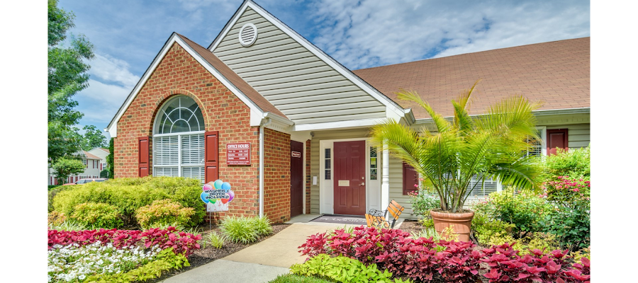 Woodburn Apartments