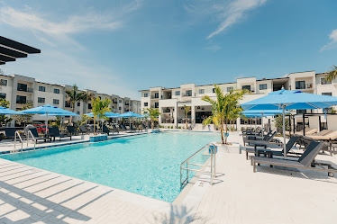 Wrecker's Cay Apartments