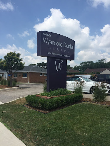 Wyandotte Dental Centre