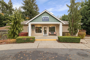 Yauger Park Villas Apartments
