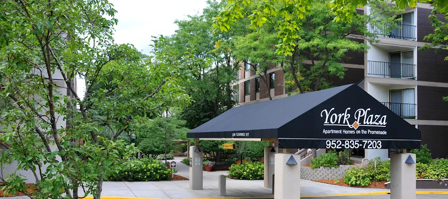 York Plaza Apartments