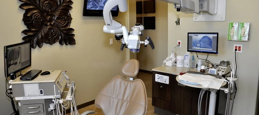 Yuma Endodontics & Dental Implants
