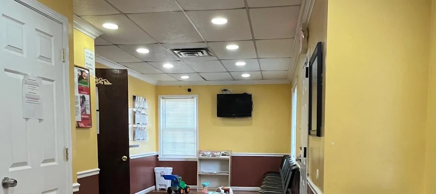 Dr. Sanjay Lamba, MD (Pediatrician in Manassas, Immigration Physicals, DOT Physicals, Civil Surgeon) Health Up Clinic
